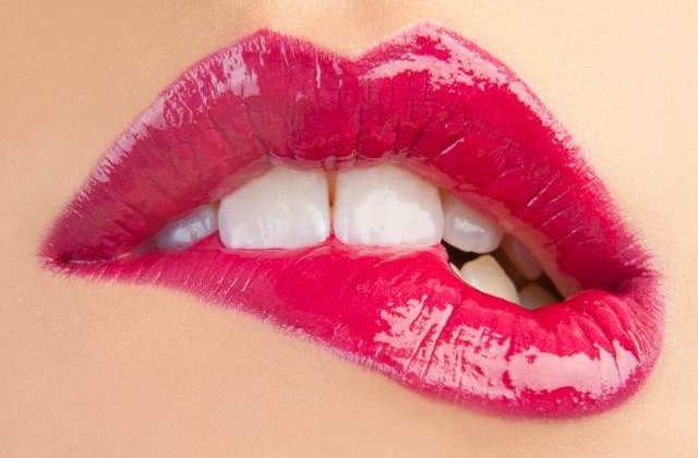 Pornografia de pe Internet nu va fi interzisa in Uniunea Europeana