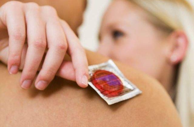 Calculeaza cati parteneri sexuali directi si indirecti ai avut. Vei avea un soc!