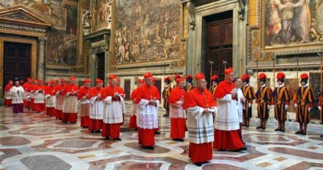 A inceput conclavul pentru desemnarea viitorului papa