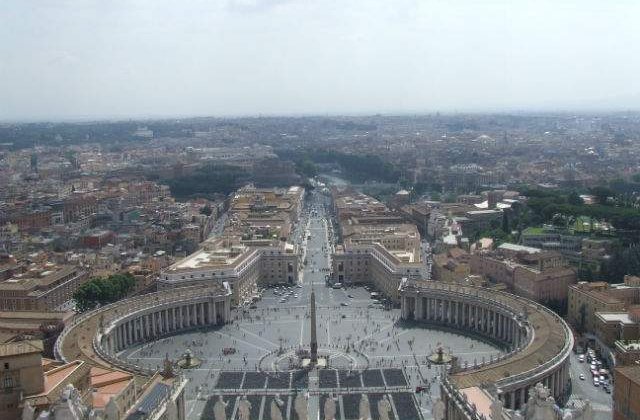 Secretul fumului ce iese pe cosul Capelei Sixtine