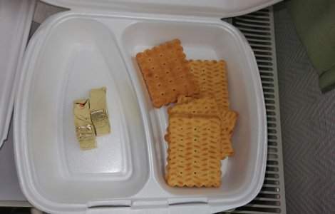 Cum arată mesele de la maternitatea din Sibiu