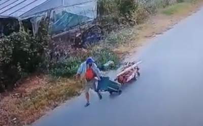 VIDEO Bărbat surprins în timp...