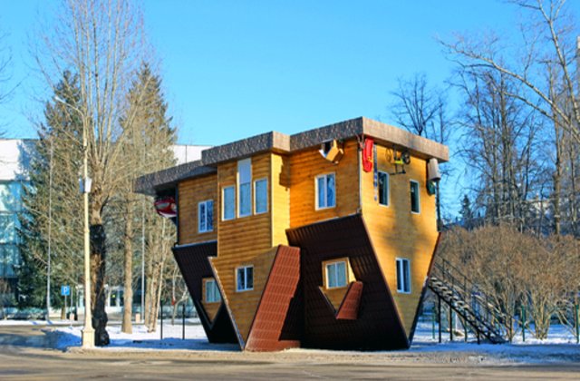 Nebunie sau creativitate? Top 10 cele mai ciudate clădiri din lume