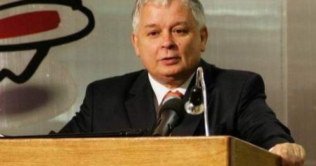 Kaczynski a semnat Tratatul de la Lisabona