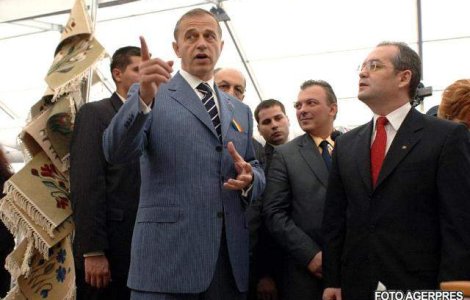 Geoana: Daca UDMR voteaza motiunea, marti Guvernul cade