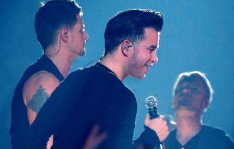 Boyzone in doliu: Stephen Gately a murit in conditii necunoscute