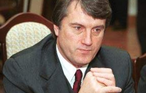 Iuscenko: Simbolurile sovietice trebuie sa fie aruncate "la groapa de gunoi a istoriei"