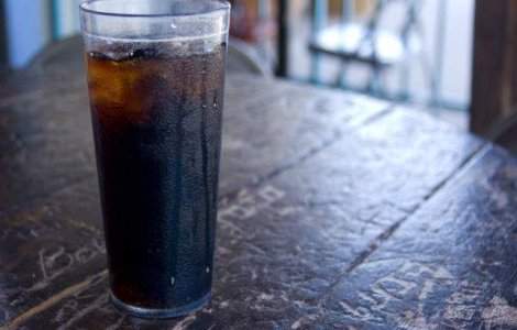 Riscurile consumului de bauturi racoritoare dietetice