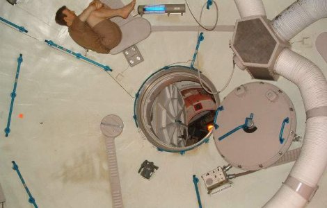 Studiu: Sexul in spatiu poate duce la aparitia unor boli grave