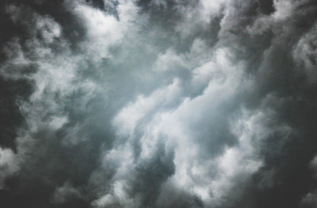 Avertizare meteo de vreme EXTREMĂ: caniculă și furtuni