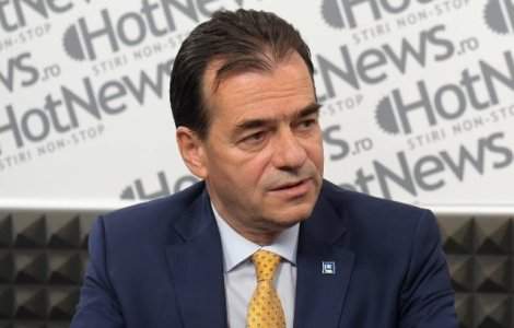 Orban anulează propunerea lui Rafila: Purtarea măștii în familie, o prostie