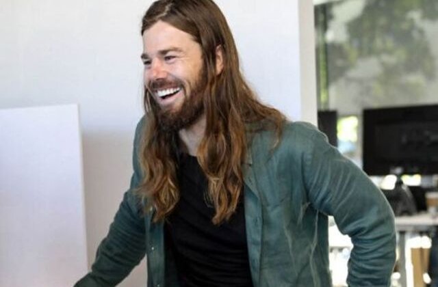 Ce s-a întâmplat cu firma care oferă salariu minim de 70.000 dolari pe an