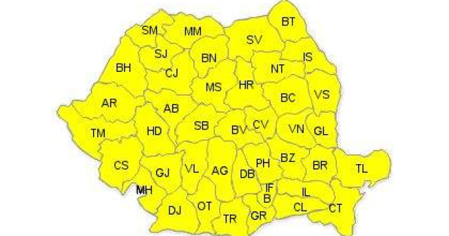 Meteorologii avertizeaza: Cod galben de precipitatii si vant in toata tara!