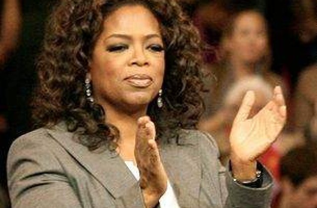 Oprah, data in judecata de fosta stewardeza