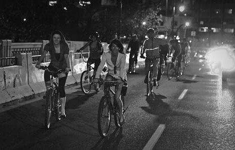  Video  Ride Planet Earth: Ocolul Pamantului pe bicicleta