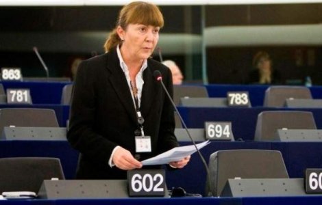 Macovei: Coruptia din justitie se rezolva cu activitatea eficienta a DNA