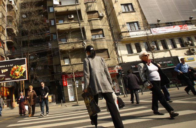 INS: Populația României continuă să scadă, îmbătrânirea demografică este din ce în ce mai semnificativă