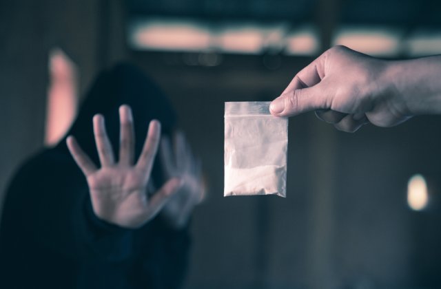 Doi adolescenți din Suedia au fost torturați, violați și &icirc;ngropați de vii, după ce au refuzat să cumpere droguri