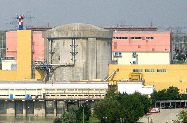 Guvernul va sista lucrarile la reactorul 5 al centralei de la Cernavoda