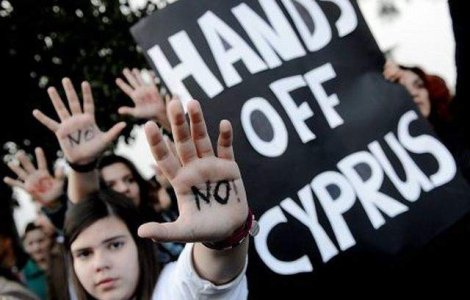 Parlamentul cipriot a respins taxa pe depozite bancare