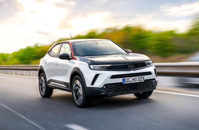 Noua generație Opel Mokka: primele imagini și detalii referitoare la versiunile cu motoare convenționale