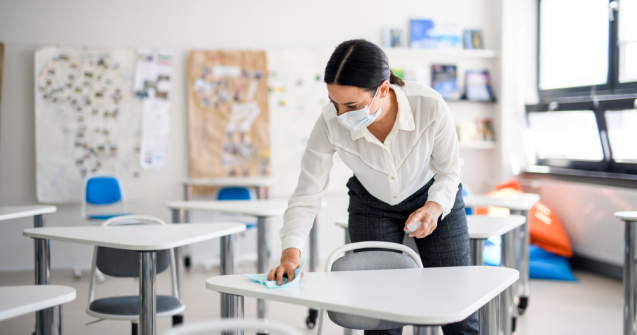 125 de profesori din Republica Moldova s-au infectat cu Covid-19 în primele 2 zile de școală