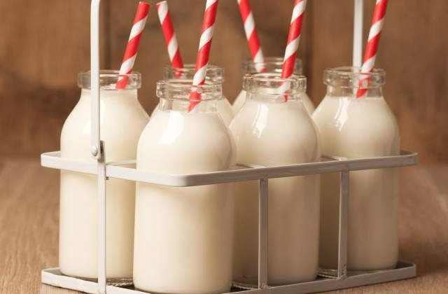 LAPTE CU AFLATOXINA in 34 de ferme din tara