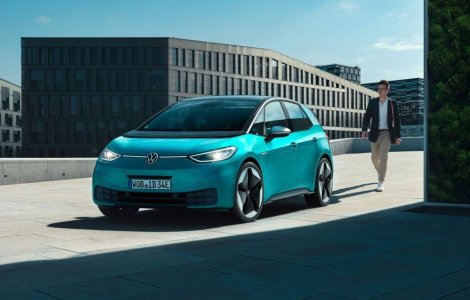Volkswagen: „Suntem gata să depășim Tesla la producția de mașini electrice”