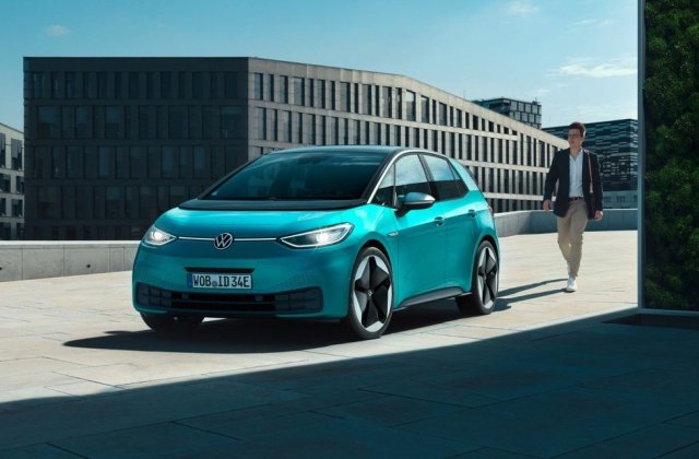 Volkswagen: &bdquo;Suntem gata să depășim Tesla la producția de mașini electrice, dar și &icirc;n cazul dezvoltării tehnologice&rdquo;