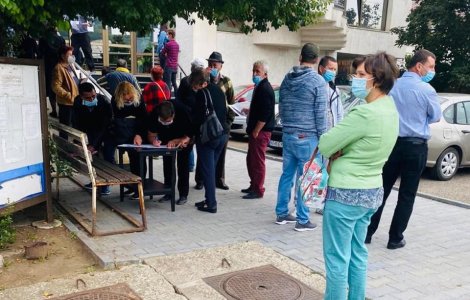 Ministrul Muncii, nemulțumită de șefii Caselor de Pensii: Să coboare din birou!