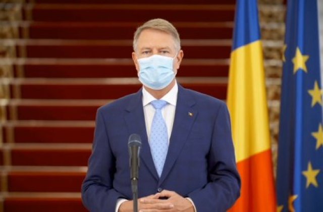 Iohannis, despre accesul la internet în școli: „Nu îl rezolvă Guvernul, ci operatorii privați”