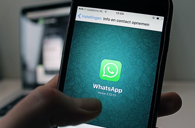 Mesajul WhatsApp care &icirc;ți poate bloca telefonul. Cum să eviți pericolul