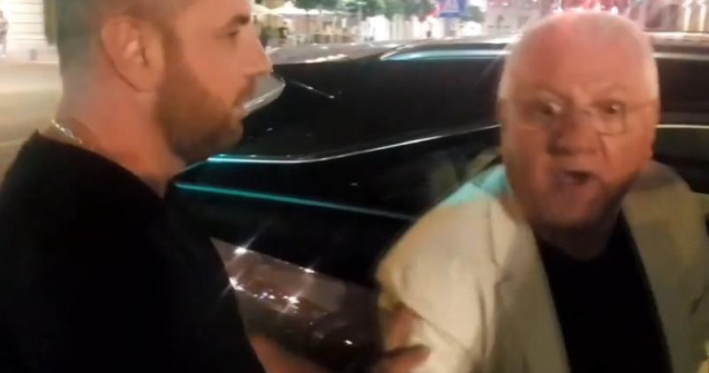 VIDEO Dumitru Dragomir a sărit la bătaie, după ce a fost provocat de un cetățean
