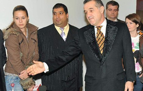 Becali: 'Lupt impotriva unei singure persoane: Pazvante Chioru'