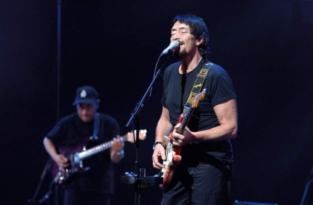 Chris Rea lupta impotriva violentei in familie