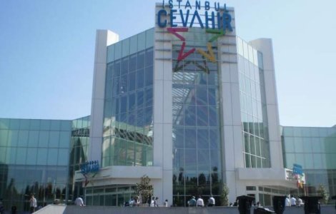 Cum arata cel mai mare mall din Europa