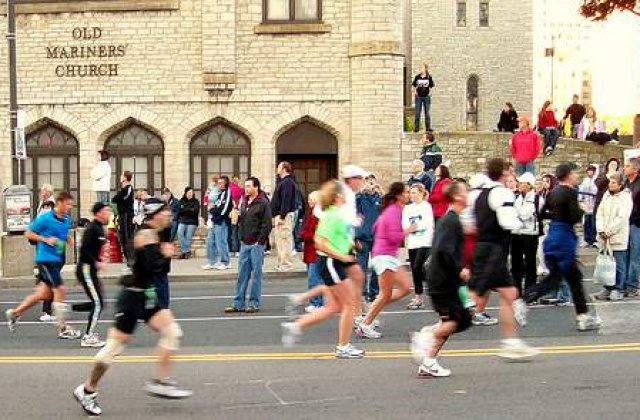 Tragedie la Detroit: Trei sportivi au murit in timpul unui maraton