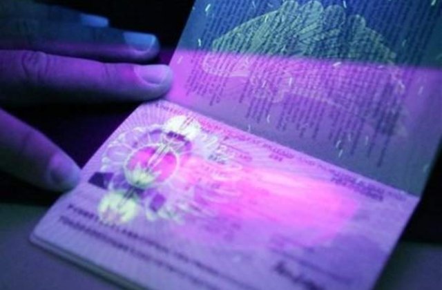 Masuri britanice contra imigratiei: Permise biometrice si limitarea accesului la locuinte