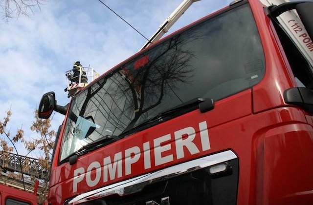 Incendiu izbucnit la un hotel de pe șoseaua Kiseleff din Capitală