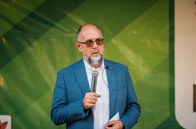 VIDEO Hunor: &bdquo;Nu trebuie am&acirc;nate nici alegerile și nici &icirc;nceperea anului școlar. Riscurile pot fi reduse&rdquo;