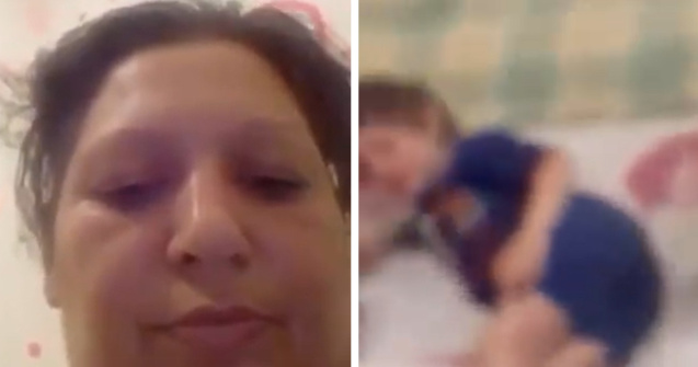 VIDEO Copilă de câțiva anișori, bătută cu bestialitate de mama ei pentru amuzamentul unui bărbat