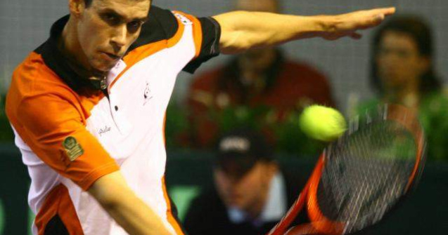 Victor Hanescu, eliminat in primul tur al turneului de la Moscova