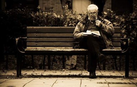 Un miliard de euro, anual, pentru pensiile speciale