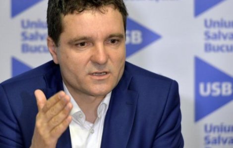 Nicușor Dan: „În Primăria Capitalei se accede pe bază de relaţii de rudenie”