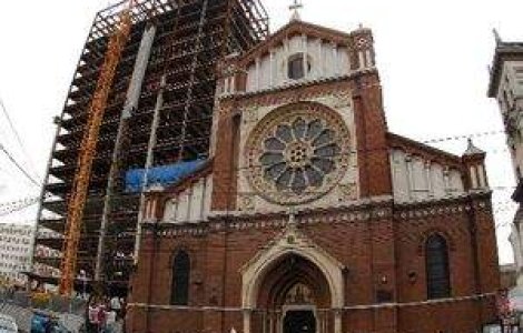 Oprescu someaza Millenium Building sa opreasca lucrarile la Cathedral Plaza