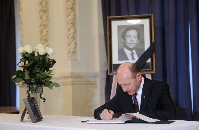 Basescu a semnat numirea lui Ponta ca ministru interimar al Justitiei