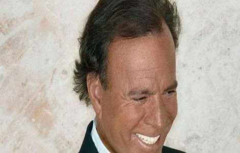 Record Guinness: Artistul latino cu cele mai multe discuri vandute