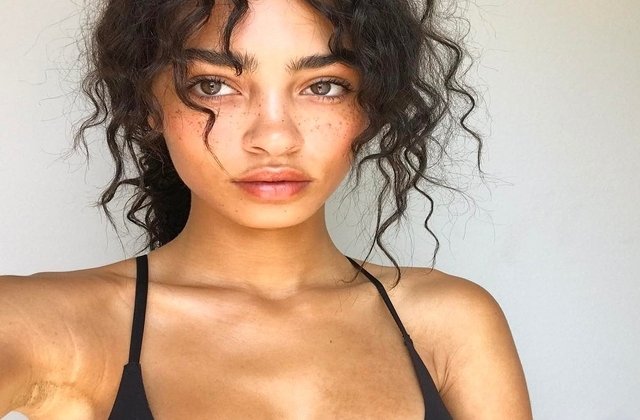 Redefinirea frumuseții: Cele mai frumoase persoane cu moștenire genetică mixtă