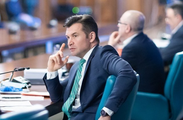 Stroe, despre sporturile în aer liber: "Vor avea prioritate când vorbim de prezenţa spectatorilor"