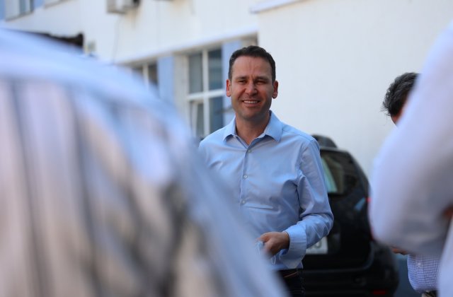 VIDEO Robert Negoiță, plângere penală împotriva prefectului Capitalei: „Ce legătură are cu mafia retrocedărilor?”